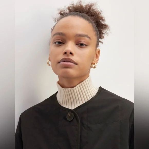 Everlane The ReNew Quilted Long Liner - Picture 3 of 6